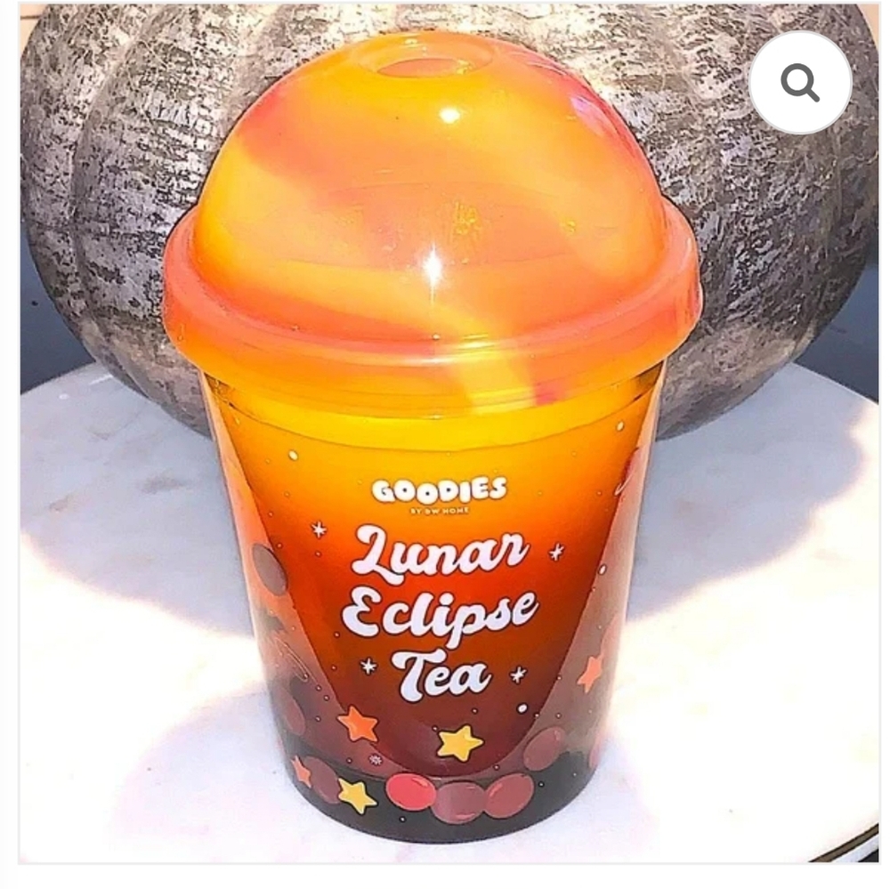 DW HOME NWT CANDLE LUNAR ECLIPSE TEA 1 WICK NEW 11.4 oz GOODIES- $49